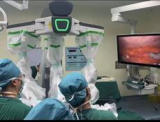 就医帮 | 北大人民医院完成首例国产机器人辅助腹腔镜下腹壁疝TES手术