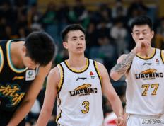 CBA大爆冷，辽宁狂败26分！孙铭徽26+11打疯了，赵继伟5中1被完爆